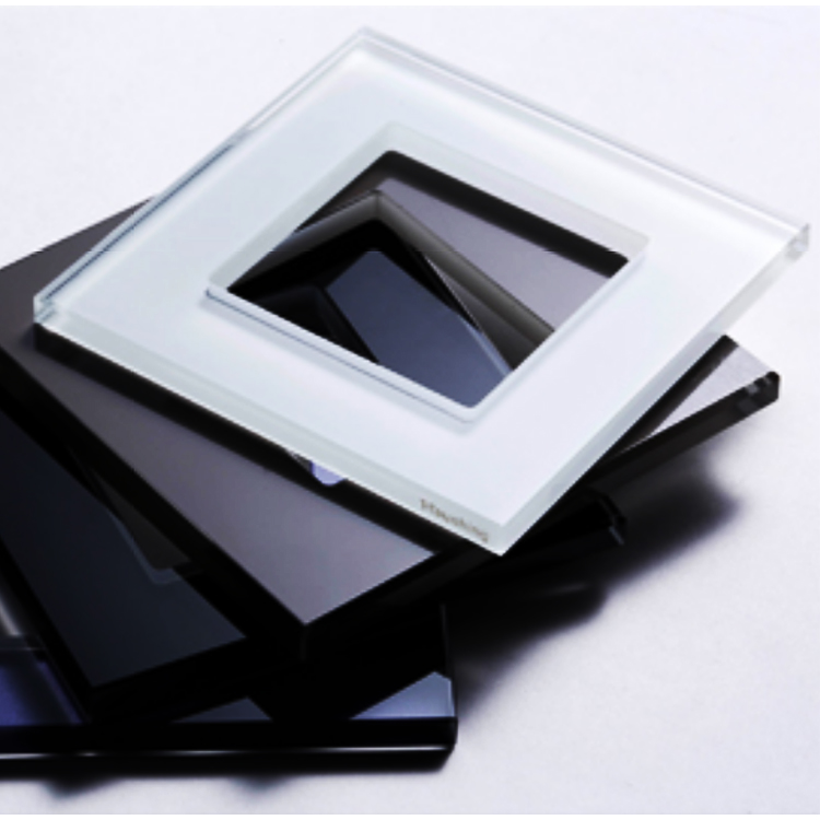 Custom Custom open-hole toughened glass panel  Corning Gorilla Glass panel.