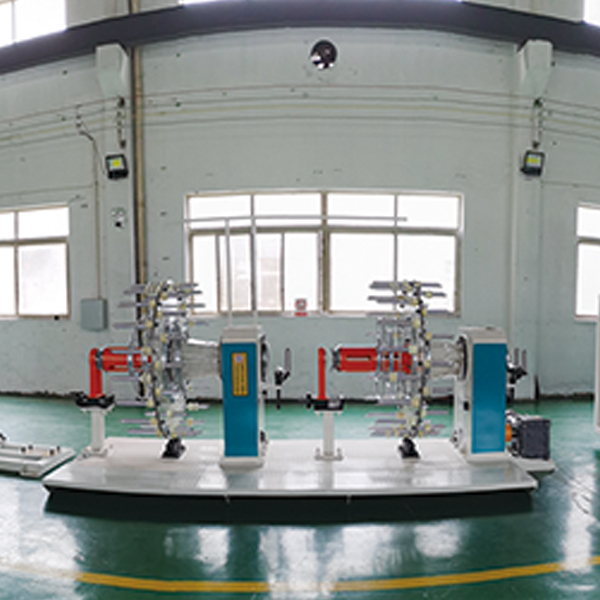Metal wire winding reinforced composite pipe production equipment