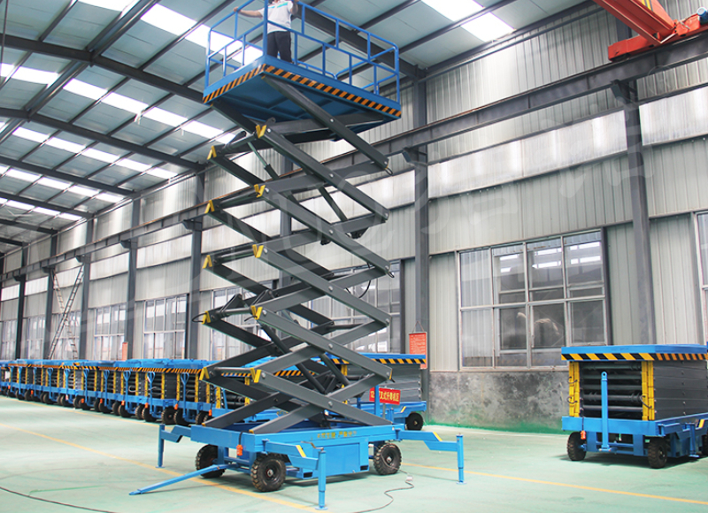 Rough terrian lift platform for outdoor lifting work 