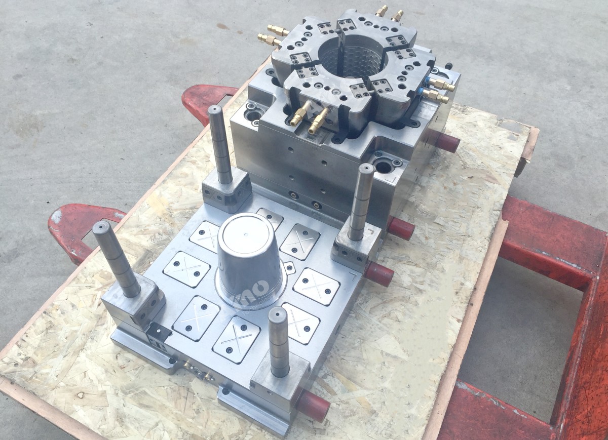dusthin molds