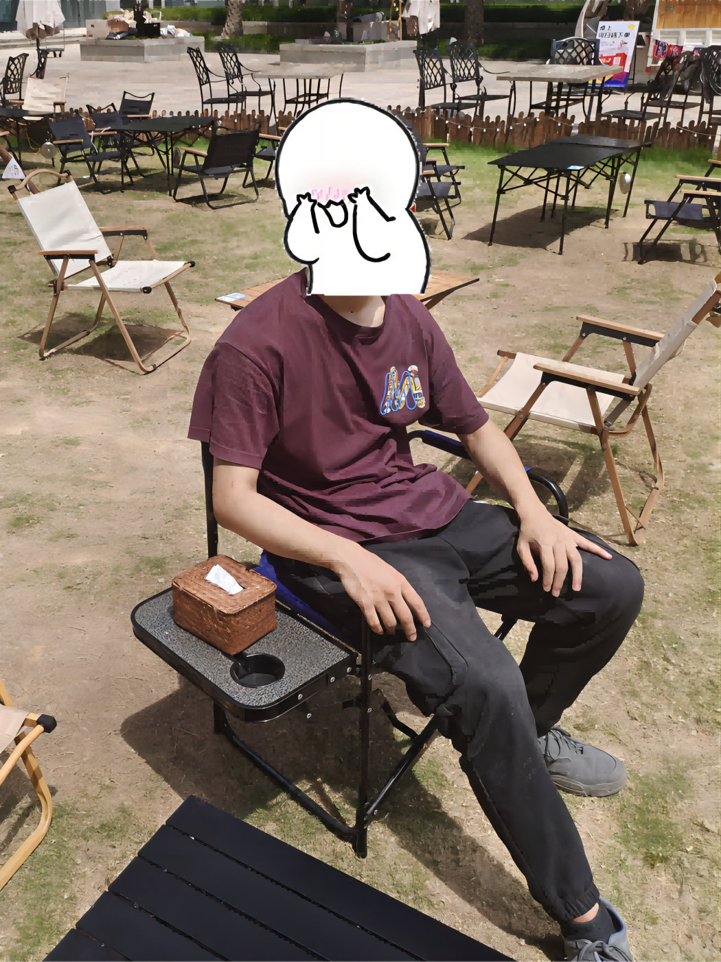 Director's Chair with Linkage Mechanism Outdoor Seating Solution