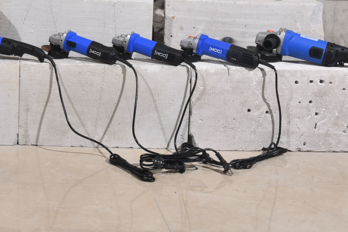 ANGLE GRINDER 9536