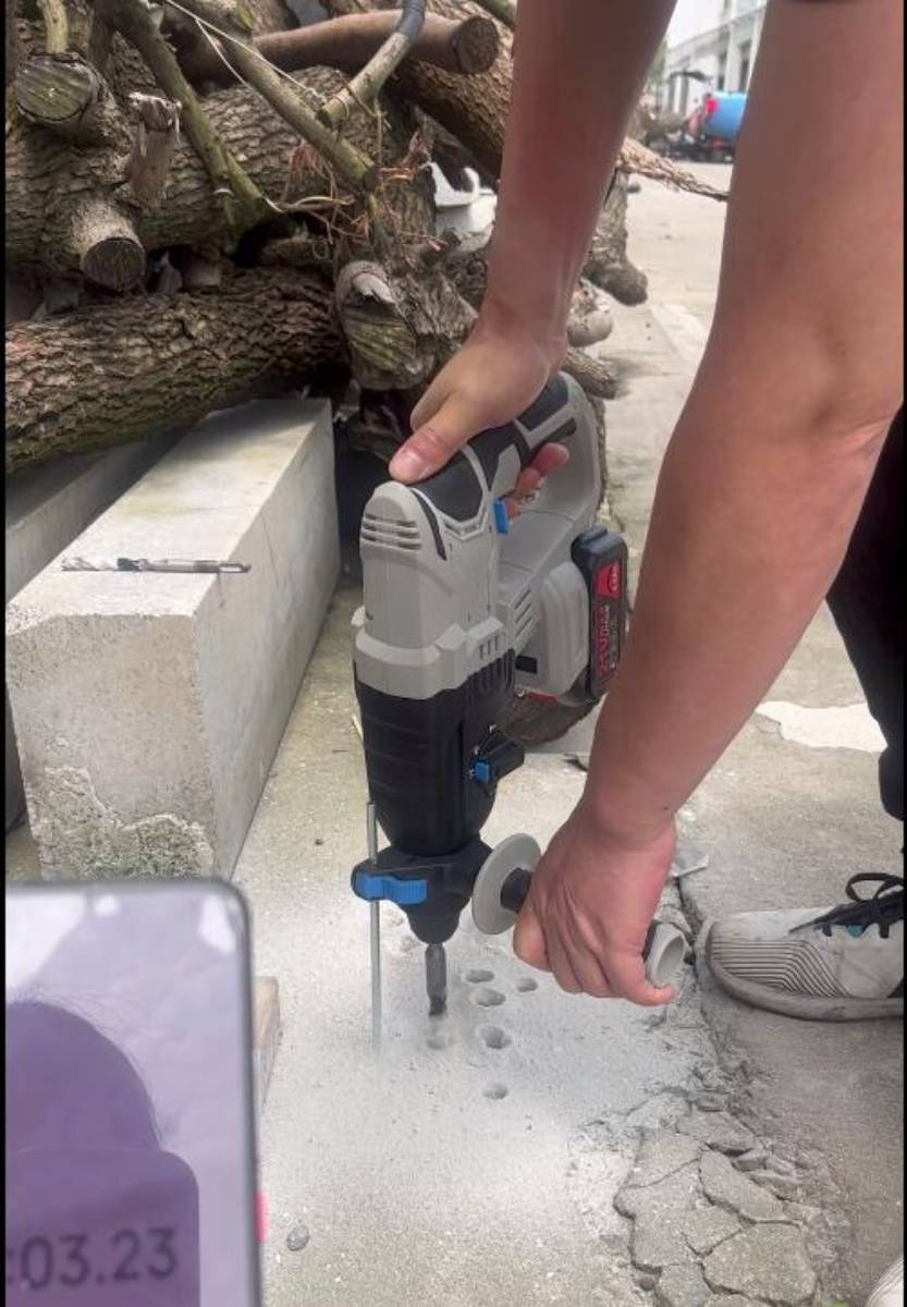 Cordless Rotary Hammer 