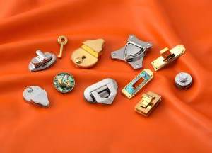handbag metal lock