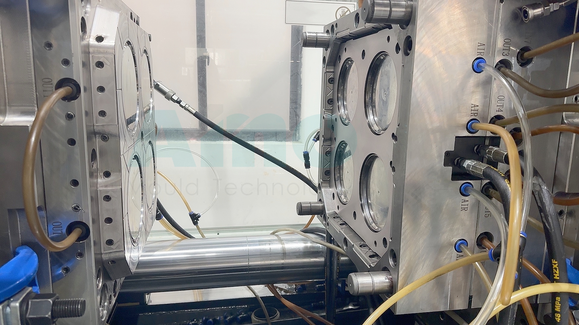 lid mold