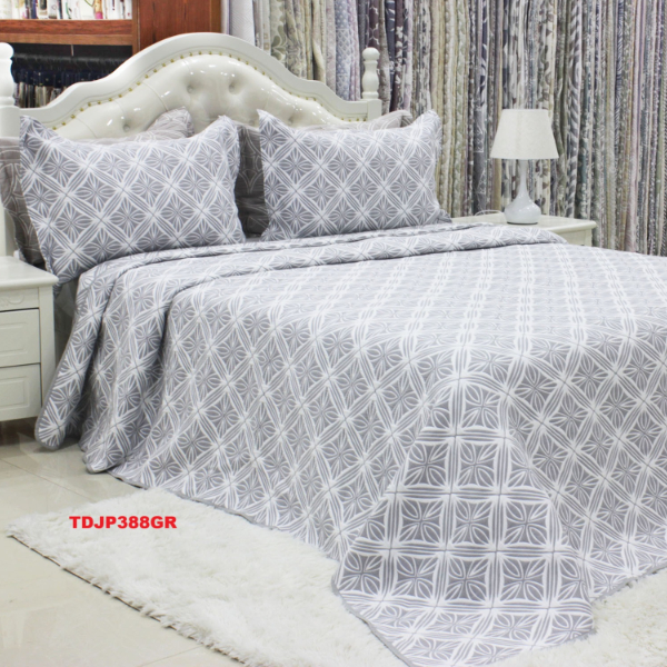 Jacquard quilt set